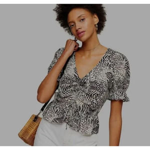 NWT Topshop margot animal print ruched short sleeve blouse size 6